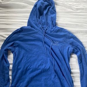 Vineyard vines hooded longsleeve